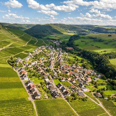 Weinhotel Restaurant Klostermuehle Ockfen Экстерьер фото