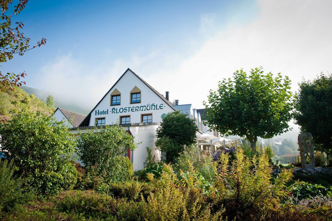 Weinhotel Restaurant Klostermuehle Ockfen Экстерьер фото